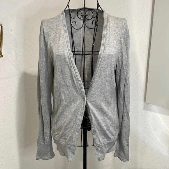 Banana republic grey v neck woman’s cardigan | size M - Picture 2 of 9